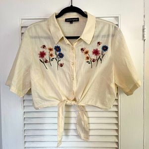 Princess Highway X ModCloth Flowers & Bees Button Up Cropped Shirt